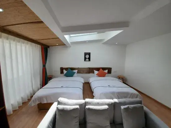 Lugu Lake Jiangnan Yaju Hostel
