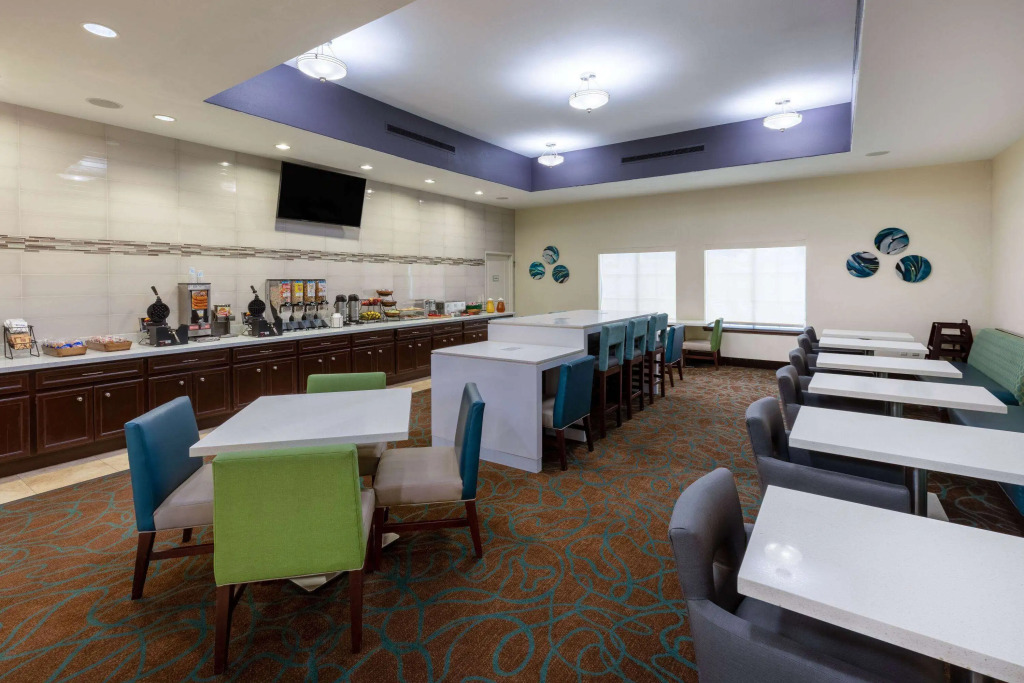 La Quinta by Wyndham Houston New Caney
