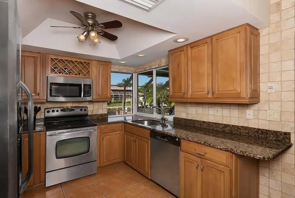 1650 Galleon Court