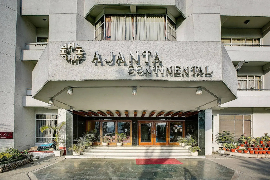 Hotel Ajanta Continental