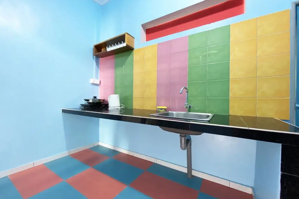 OYO HOME 90312 Rainbow Guesthouse