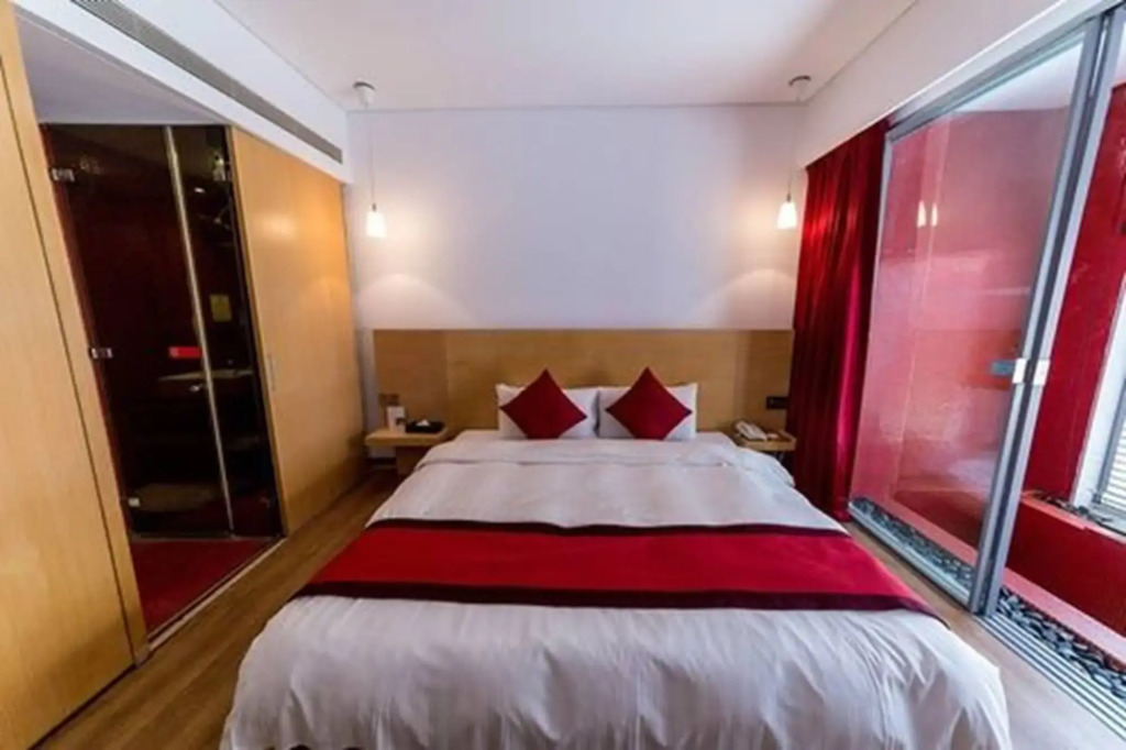 Hotel Double One