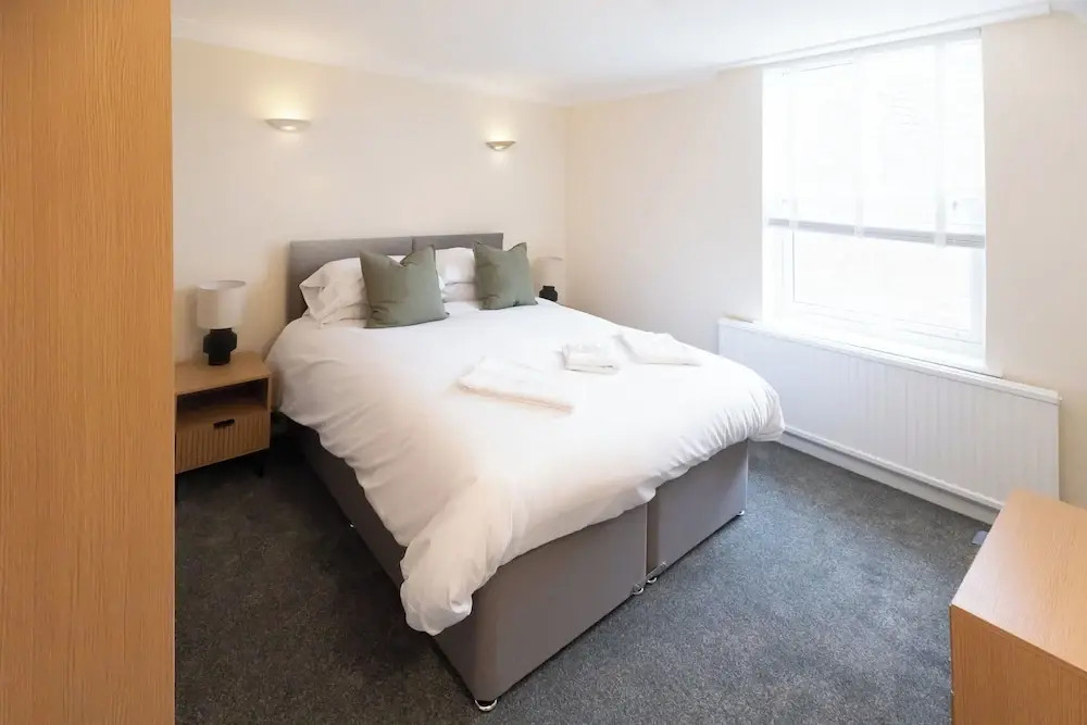 Boughton House Apartments by Guestz