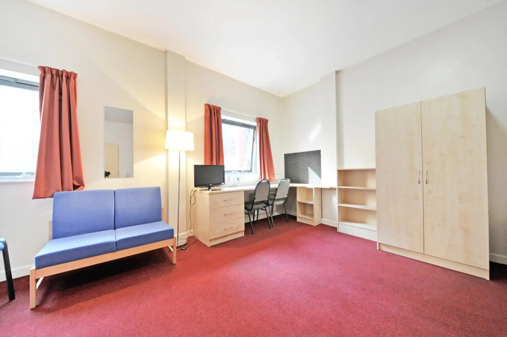 Rusholme Place Manchester - Walking distance to Manchester University