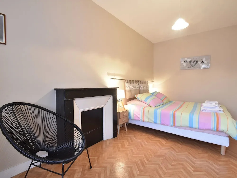 Cosy Holiday Home in Port-en-bessin-huppain With Garden