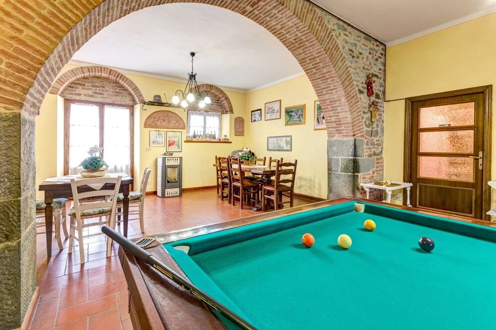 Luxury Villa In Cortona