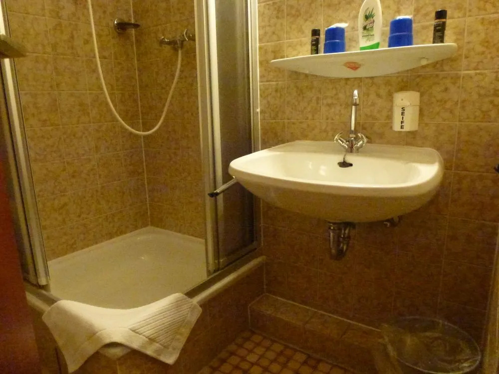 Hotel Adler