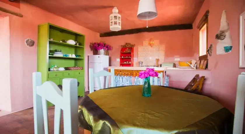 Hubara Retreat