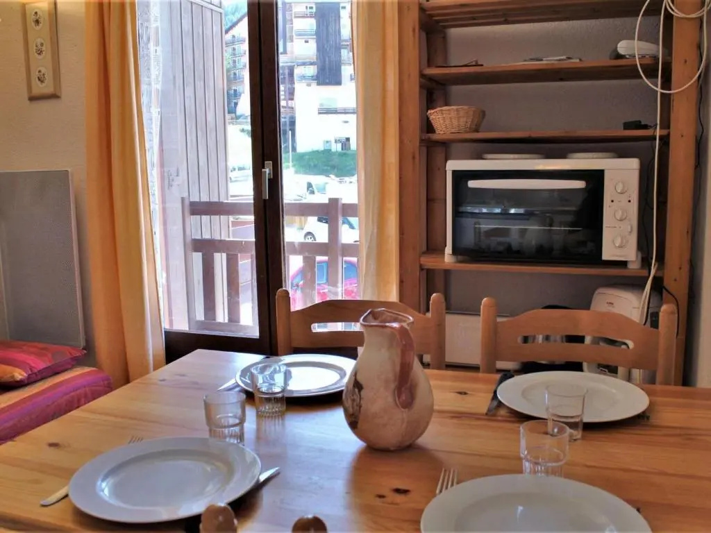 Appartement Risoul, 2 pièces, 4 personnes - FR-1-330-213