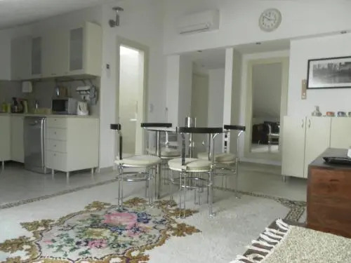 Apartments David