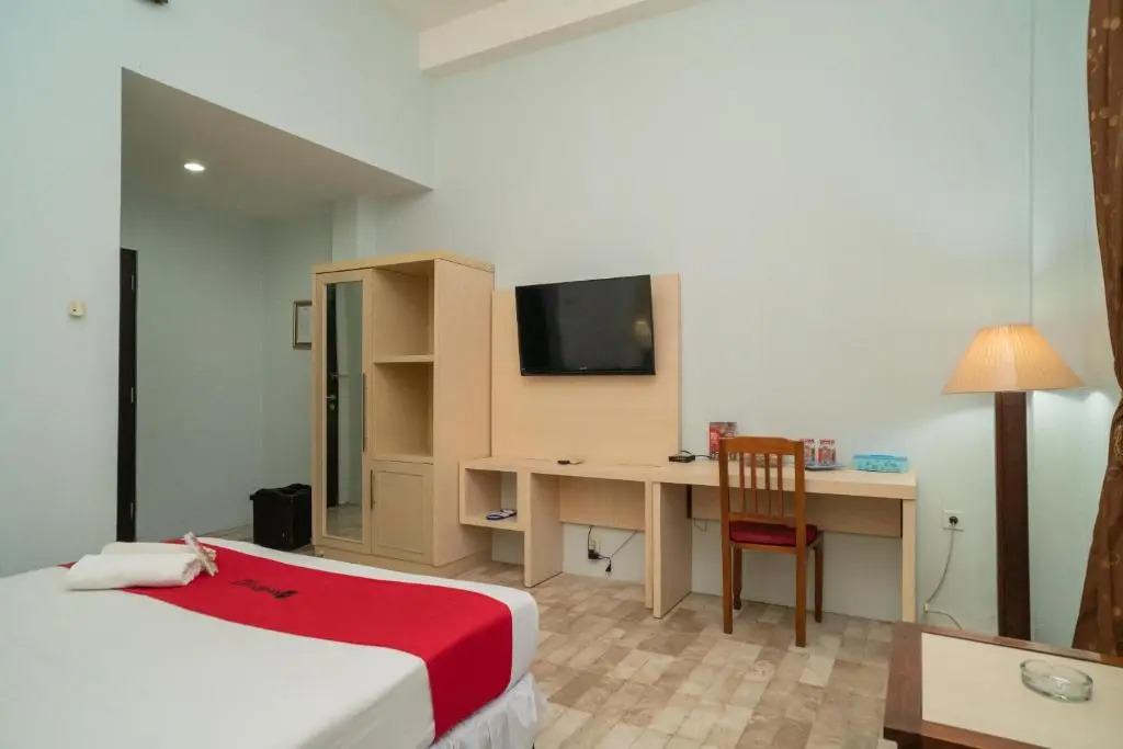 RedDoorz Plus near UIN Banjarmasin