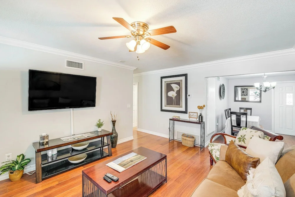 Peaceful Poway Vacation Rental Near Shops & Dining