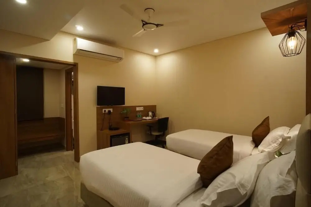 Hotel Shree Kanha Residency