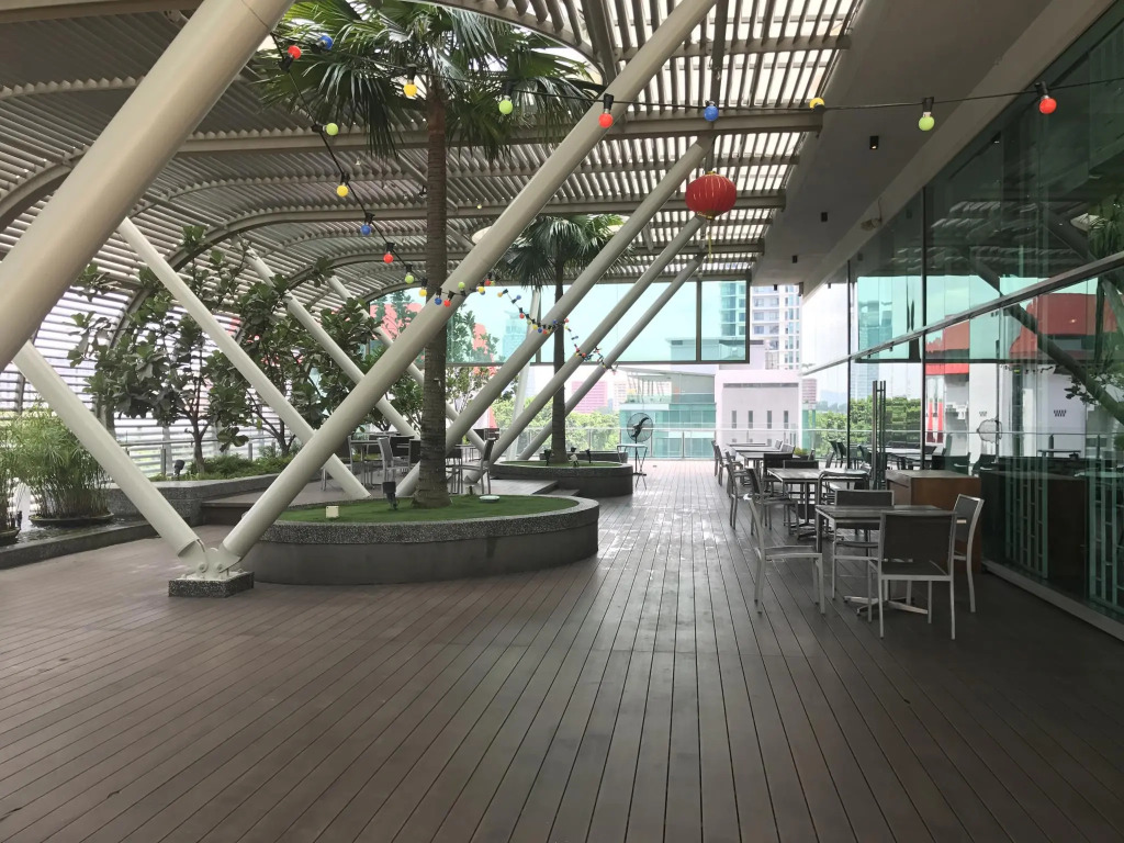 Star Suites At Swiss Garden Residences