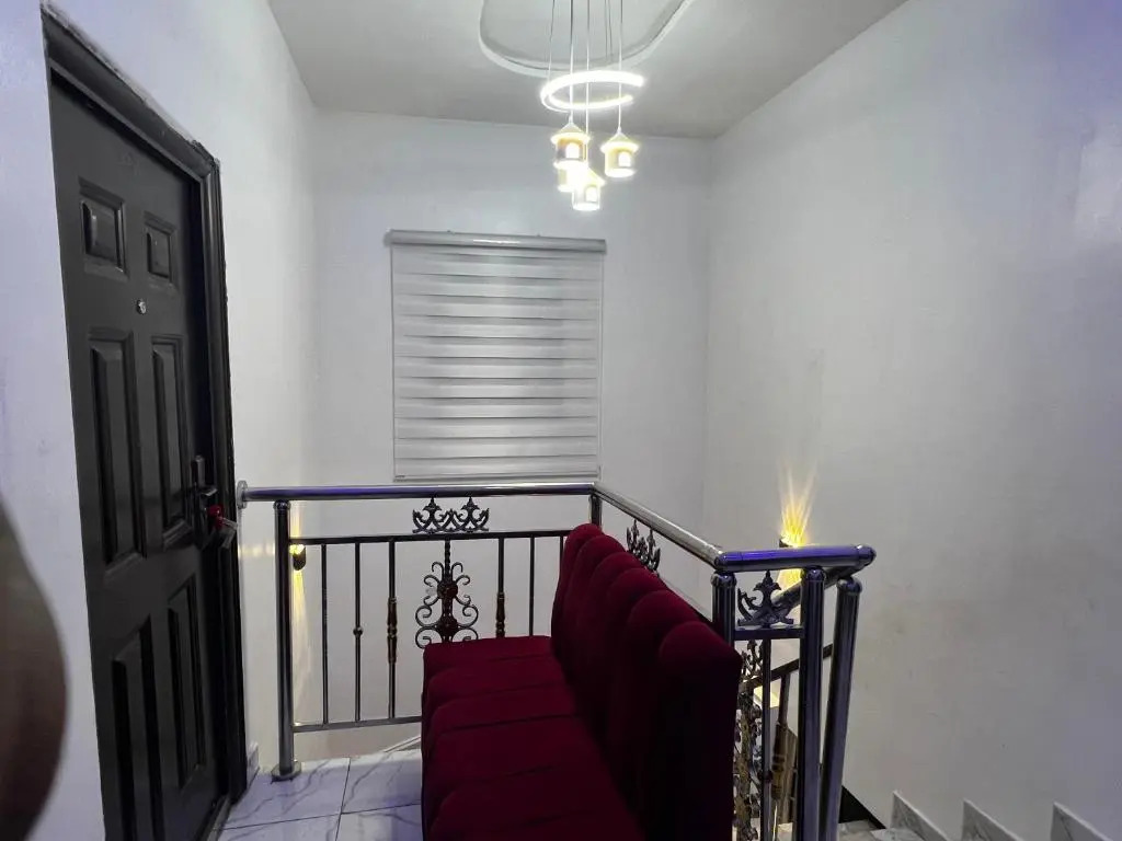 New Luxury 3 bedroom Duplex with private gym and close to Ikeja Airport
