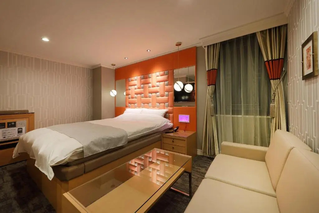 ホテルバースデー岐阜西店 HOTEL Birthday GifuWest
