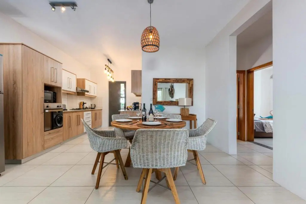 West Wood Holiday Apartment, C6 - Flic en Flac with pool at a quiet location, beautifully decorated and close to the beach