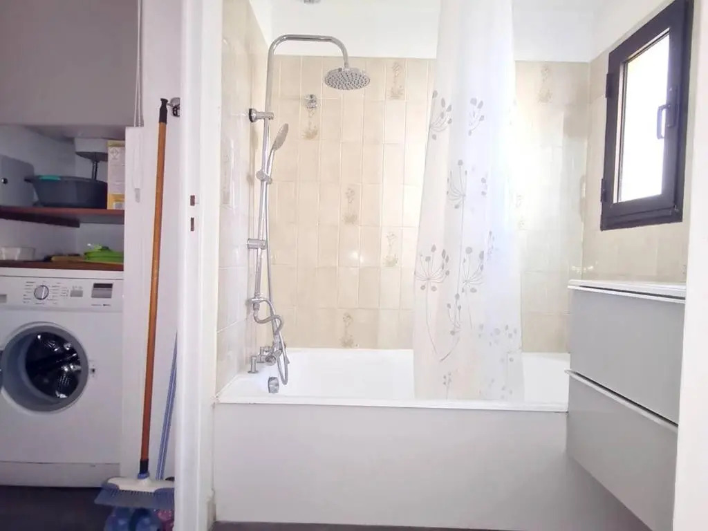 Appartement Six-Fours-les-Plages, 2 pièces, 4 personnes - FR-1-316-196