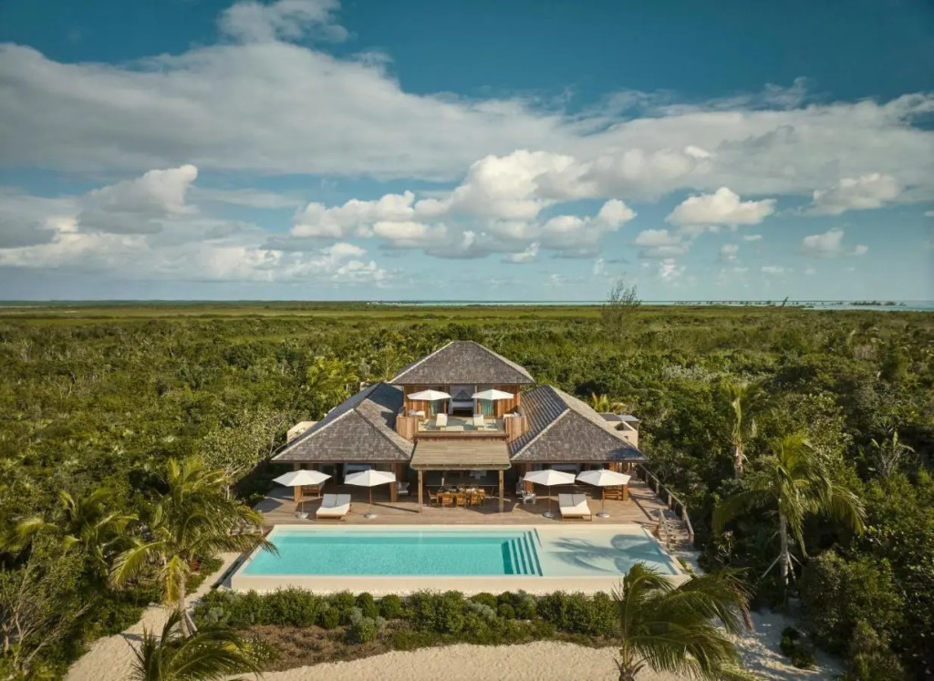 COMO Parrot Cay