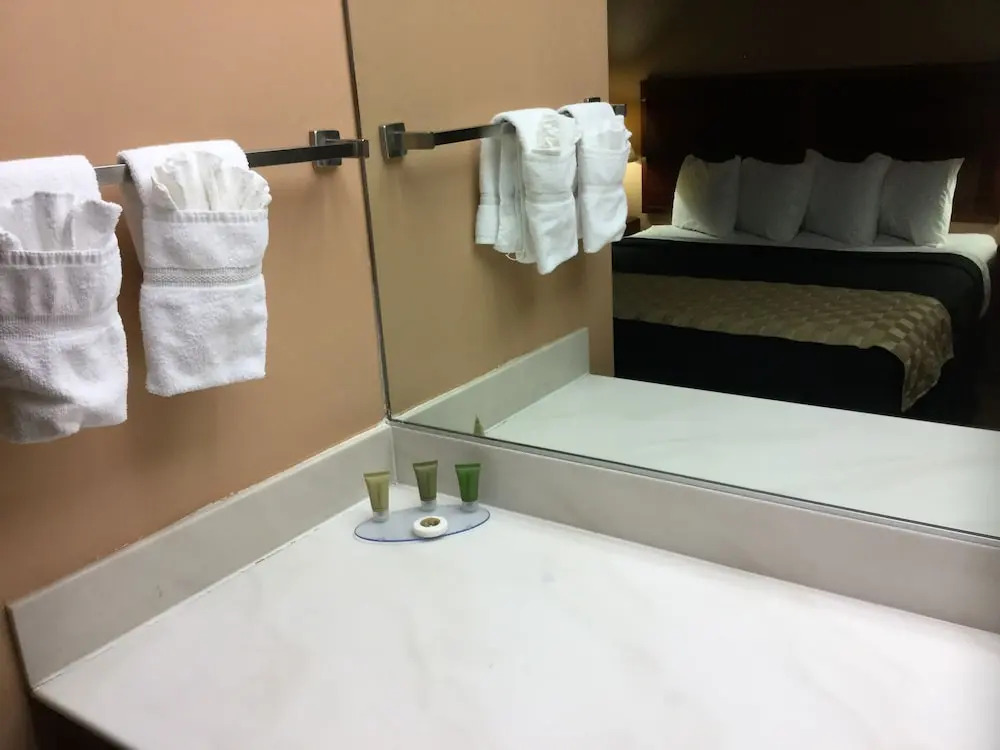 GT Hotels Inn & Suites Extended Stay