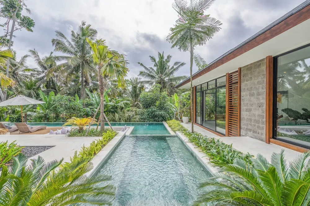 Villa The Kayu by GORO