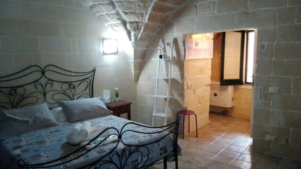 White Suite B&B