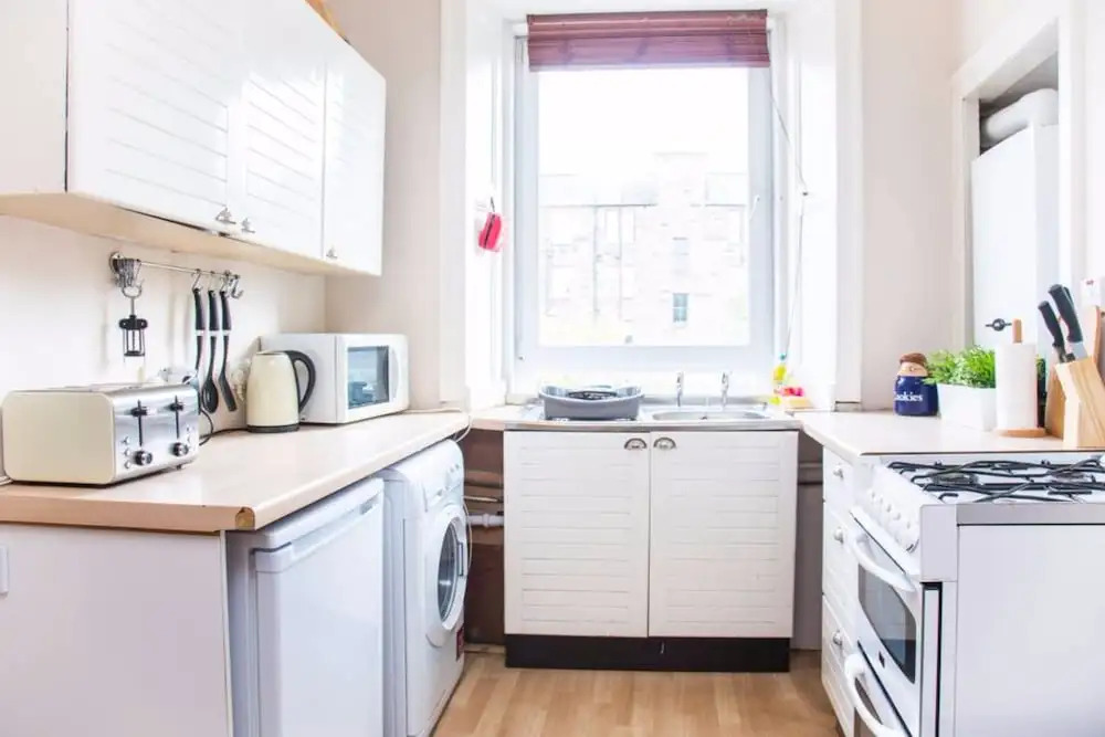 1 Bedroom Flat Near Haymarket