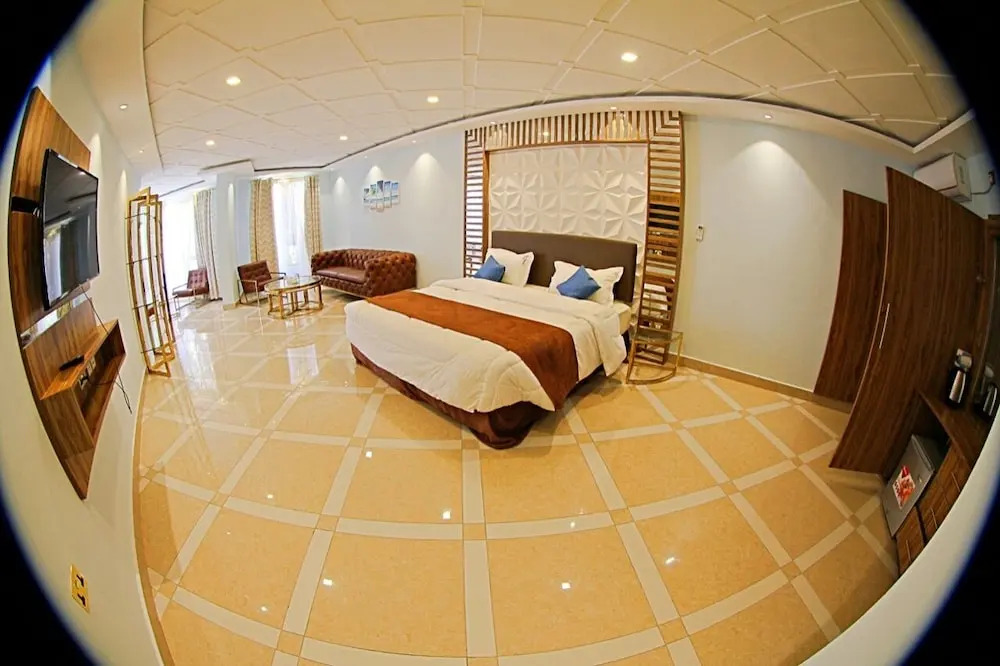 Salama Bling Beach Resort