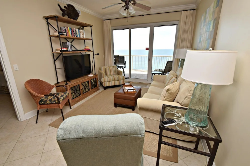 Island Royale P505 2 Bedroom Condo