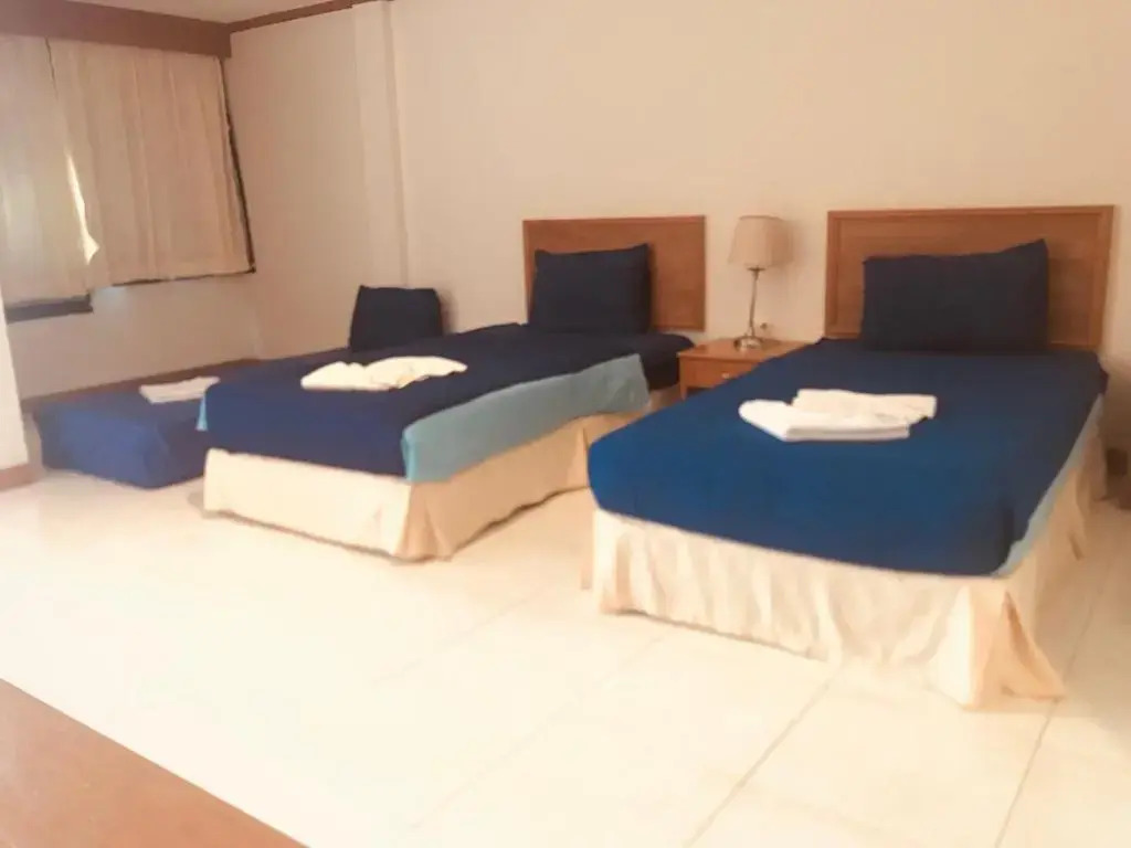 Global Hotel Beach View