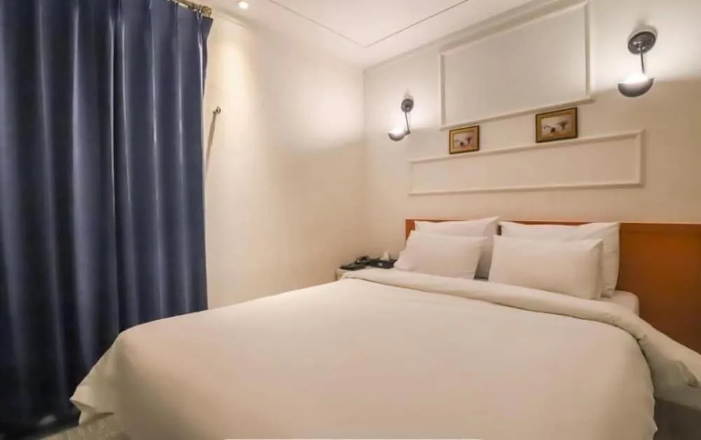 Hotel Avenue