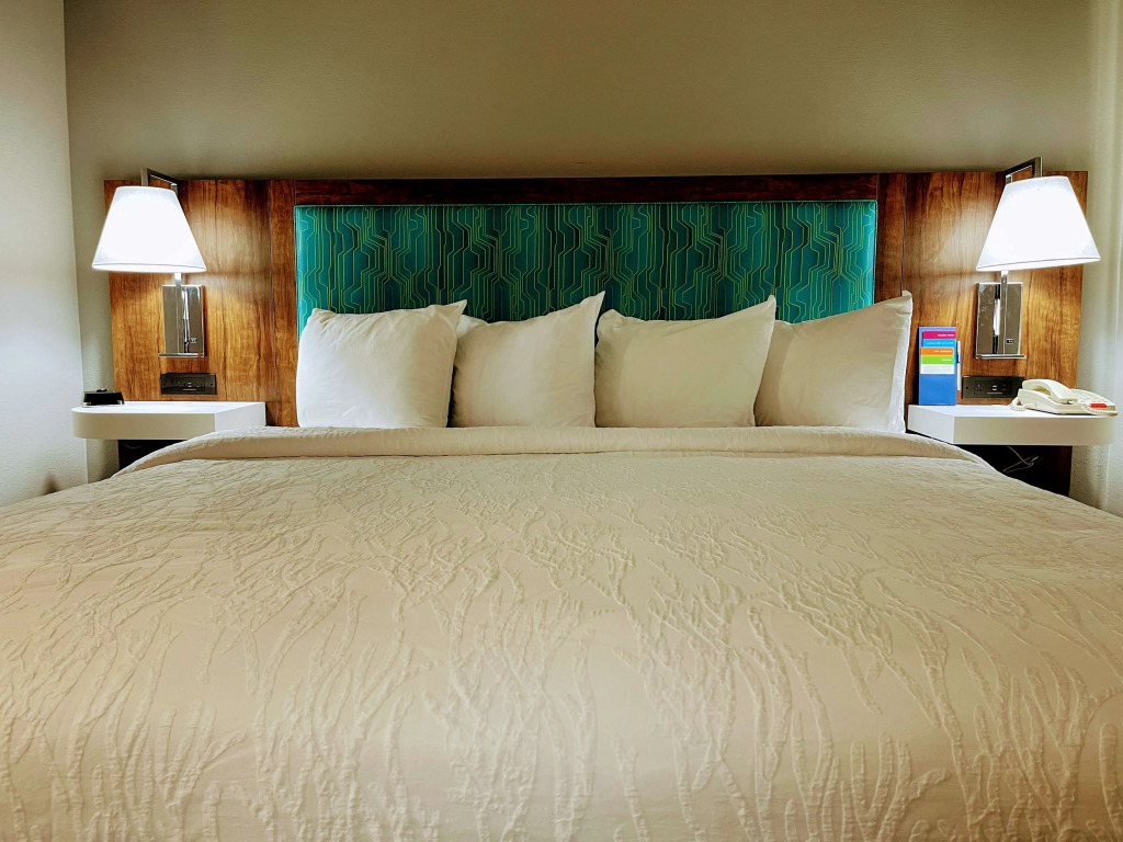 Hampton Inn & Suites Pensacola I-10 N at University Town Plaza