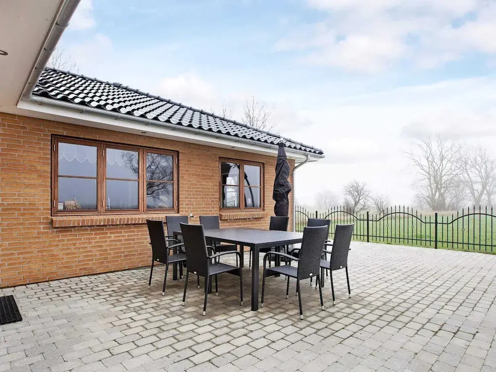 8 Person Holiday Home in Harpelunde-by Traum