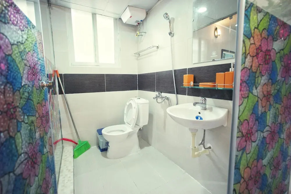 Hanah's Tiny Hanoi Homestay