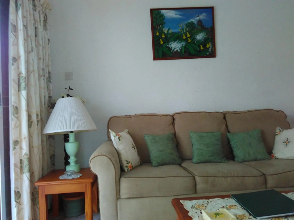 213 Golden Grove