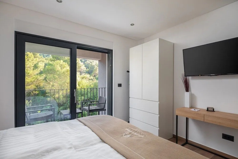House & Home Slatine