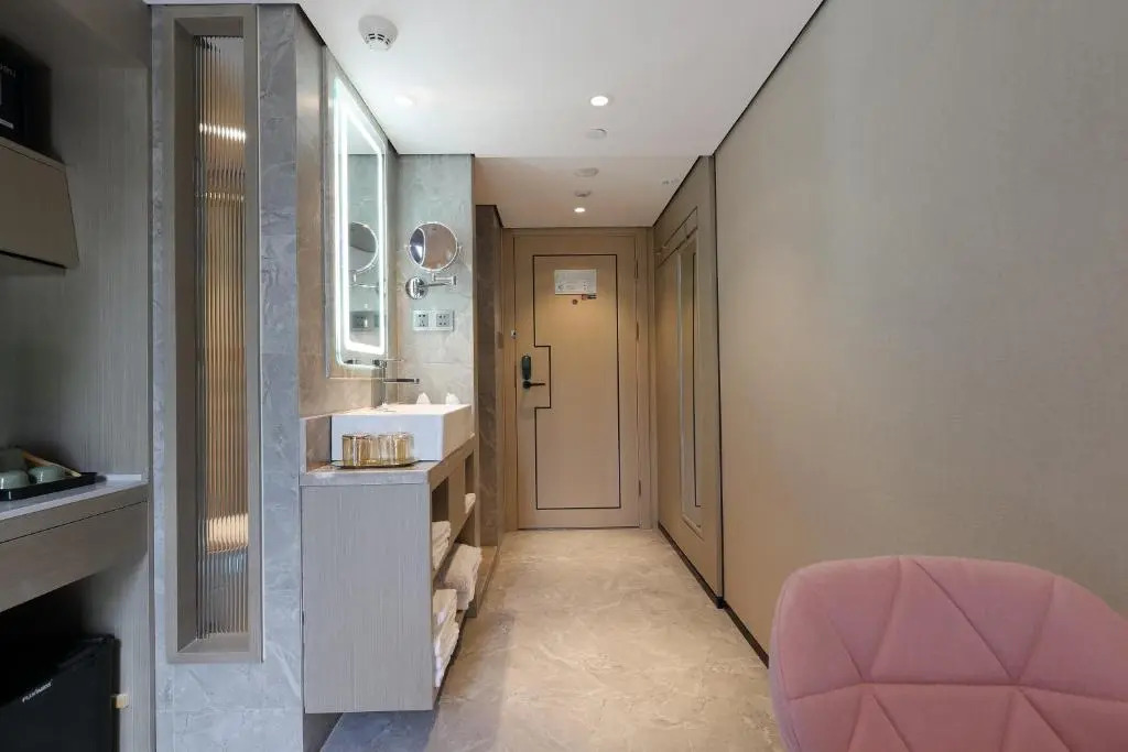 Mengguo Hotel Zhuqiao Town