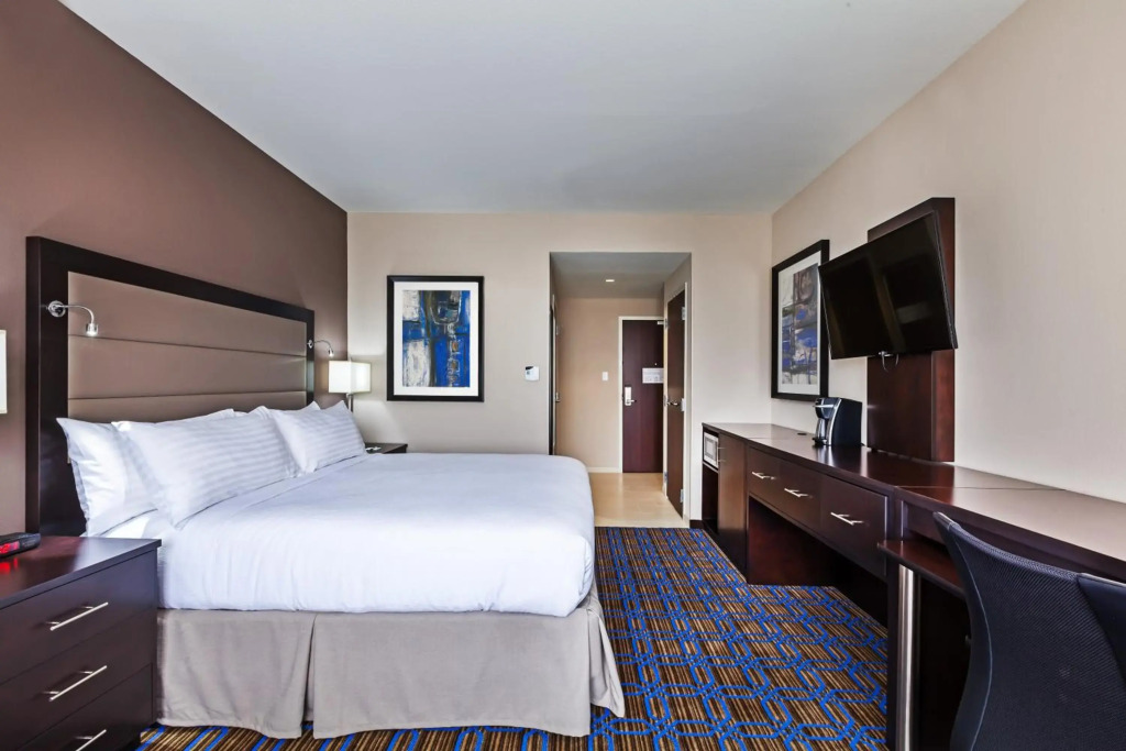 Clarion Hotel The Colony - Plano West