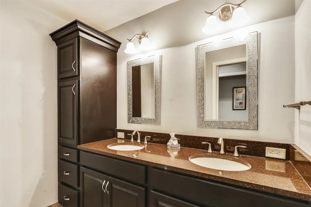 Greens 190 - Three Bedroom Condo