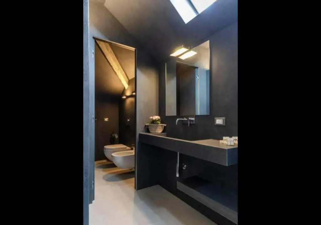 Flat 4 Bedrooms 2 Bathrooms - Genoa
