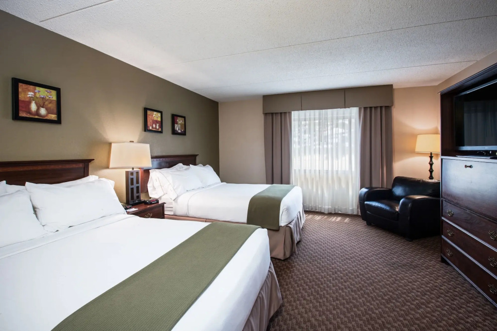 Holiday Inn Express Schaumburg-Rolling Meadows by IHG