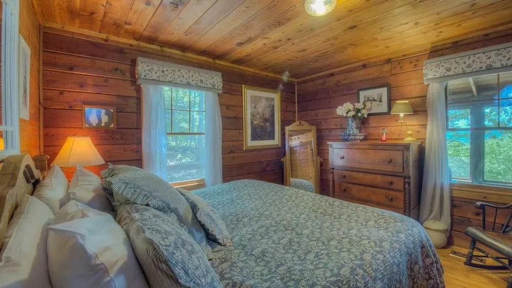 Eagles Nest by Escape to Blue Ridge