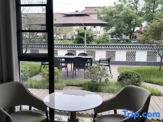 YunBoYe Hotel (Shanghai Pudong Airport Store )