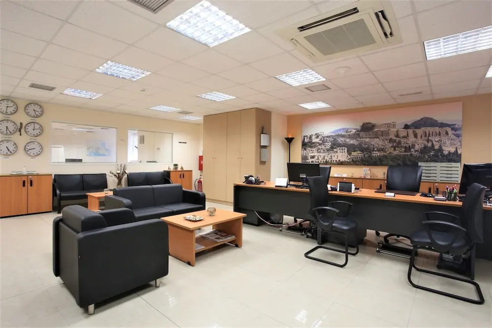GK Airport Suites
