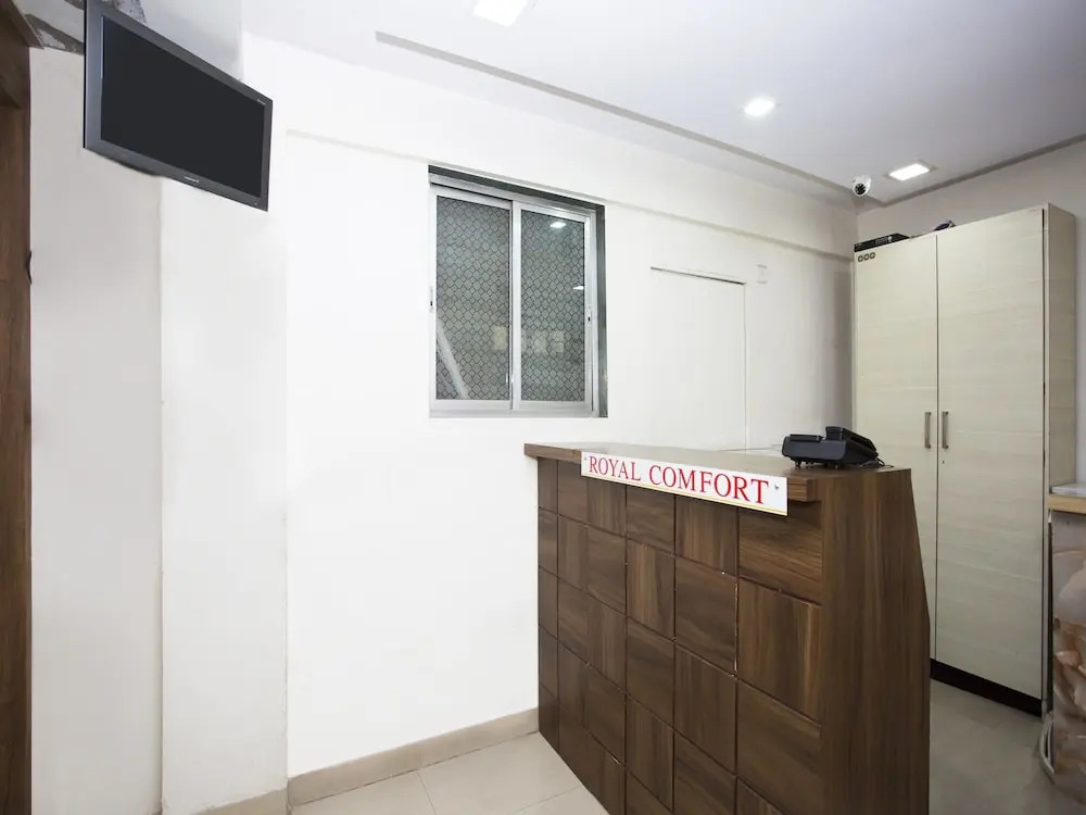 OYO 27994 Hotel Royal Comfort