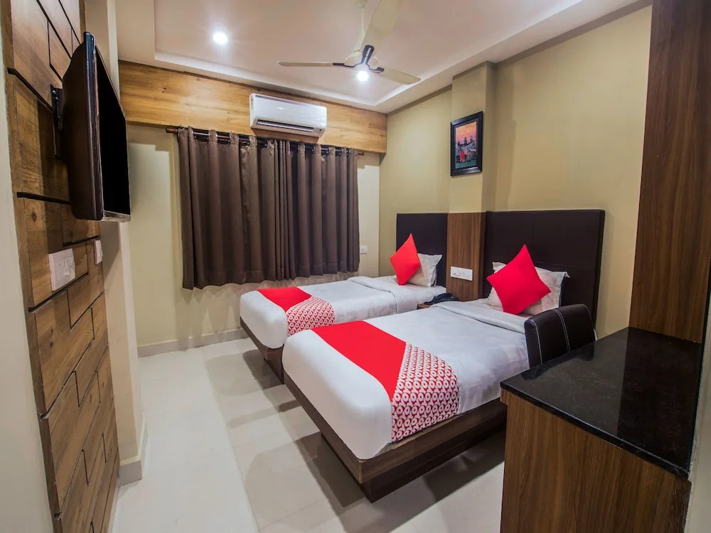Oyo 16400 Heritage Guest House