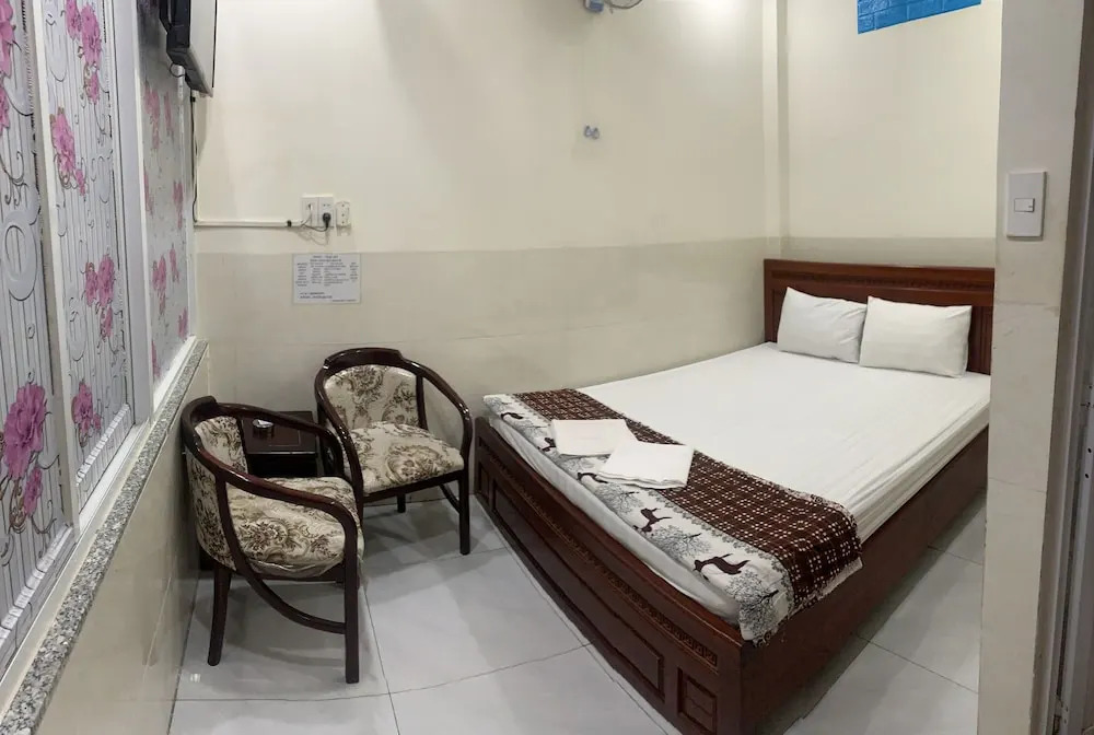 Ngoc Quy Hotel