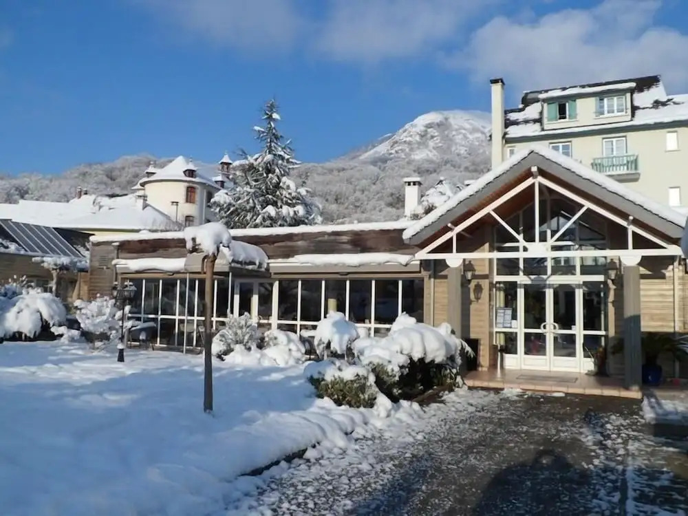 Logis Hôtel Les Cimes