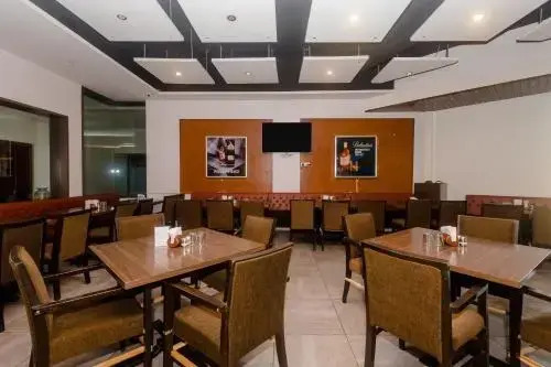 Vashi Gymkhana By OYO Rooms