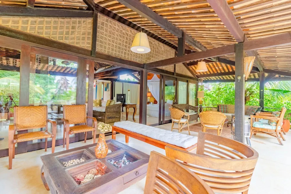 PF25 Ótima Casa 3 Quartos 300m da Praia
